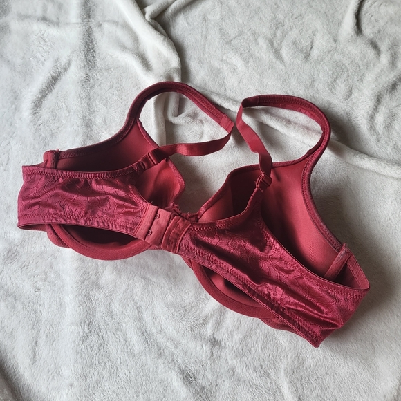 Vanity Fair bra red under wire size 38C - Picture 4 of 10